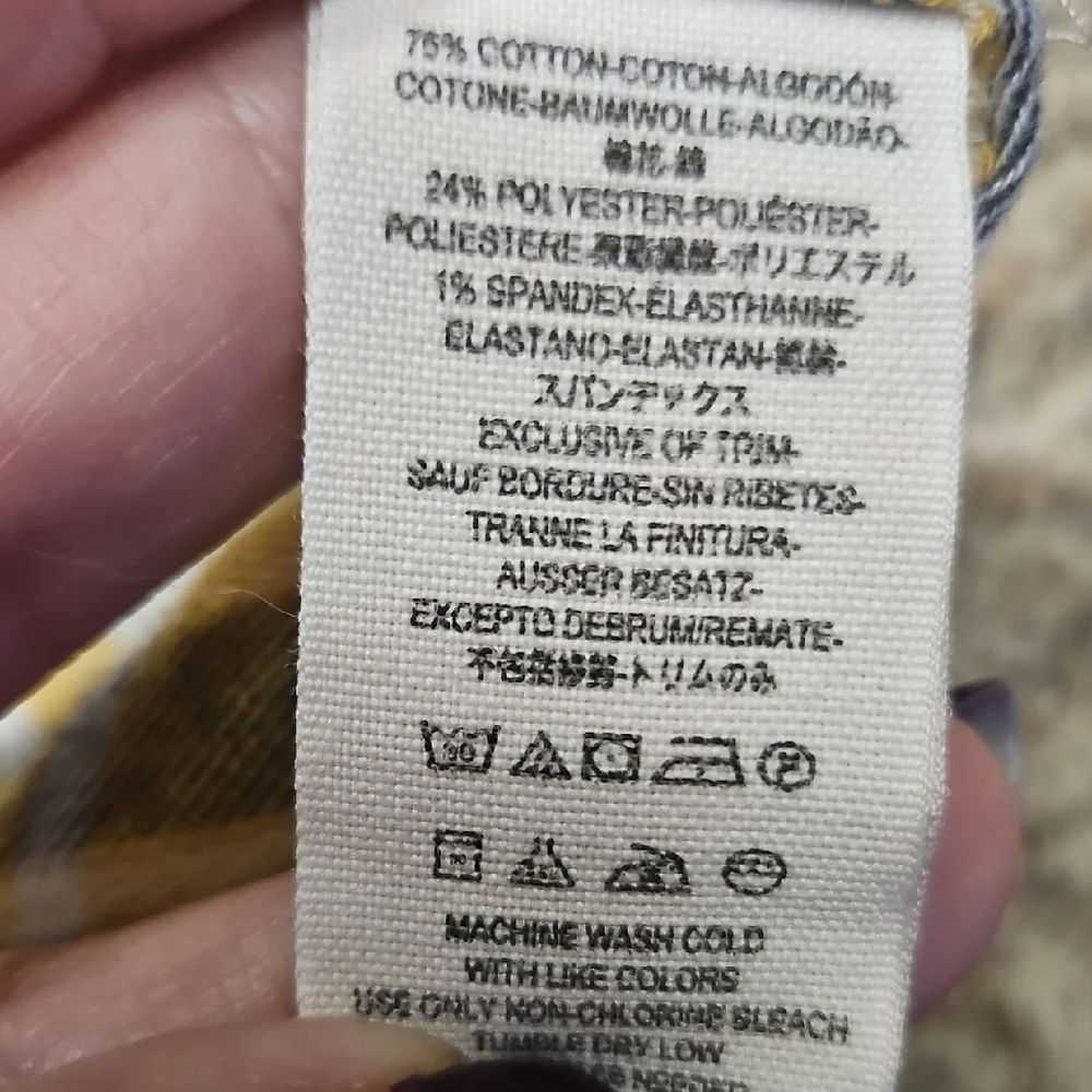 Plaid Button-Up Shirt in Yellow and Gray - Picture 5 of 10